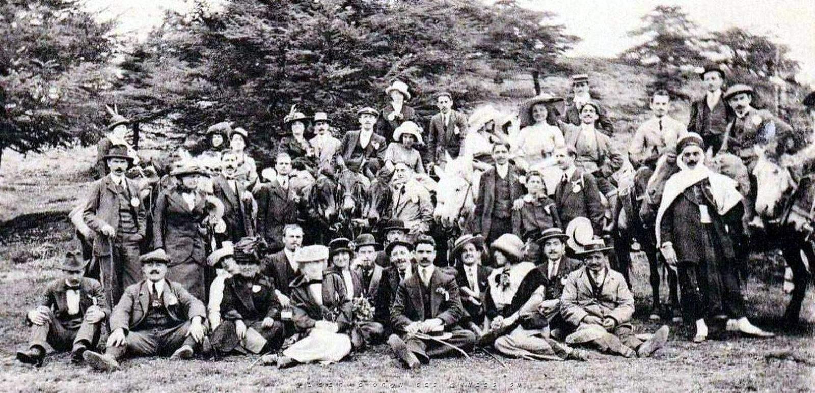 2221- Chrea - Excursion Camelia2 - 1913 .jpg